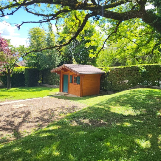  Annonces NEYDENS : Maison / Villa | PREVESSIN-MOENS (01280) | 149 m2 | 975 000 &euro; 