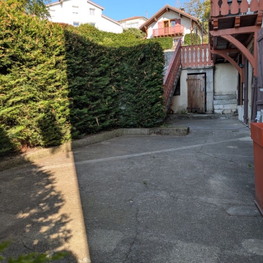  Annonces NEYDENS : Appartement | CHALLEX (01630) | 164 m2 | 340 000 &euro; 