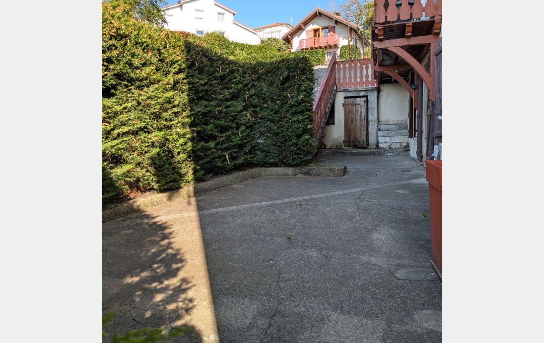 Annonces NEYDENS : Appartement | CHALLEX (01630) | 164 m2 | 340 000 &euro; 